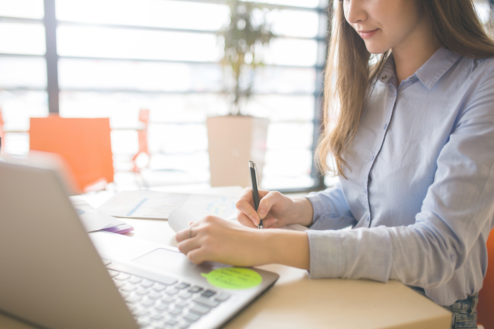 5 Advantages of a Document Management System When Working Remotely